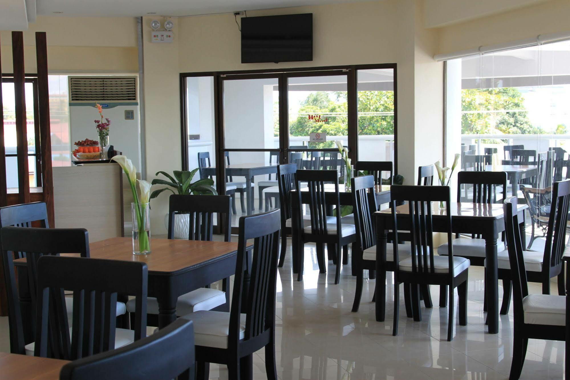 Sumo Asia Hotels - Davao City Buitenkant foto
